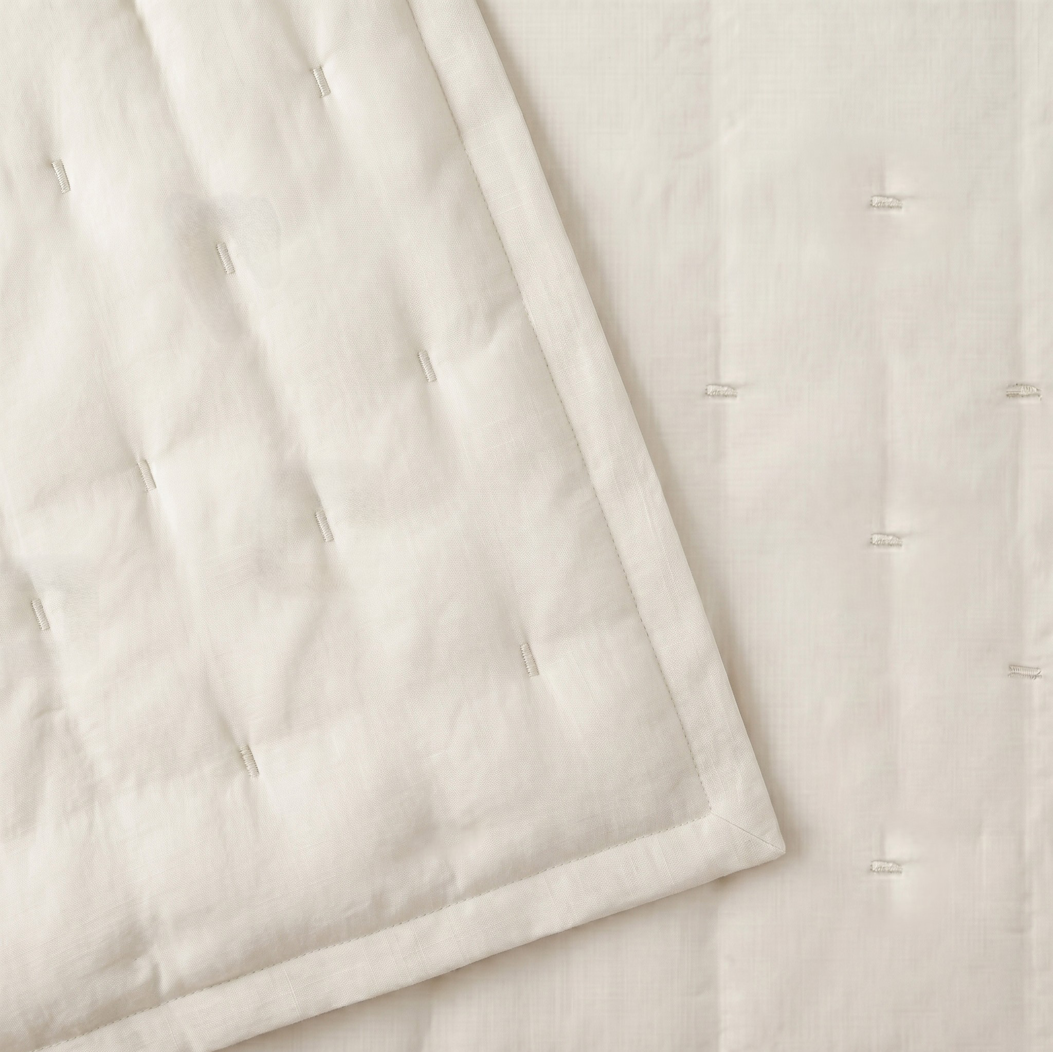 Ivory Airy Voile Quilt