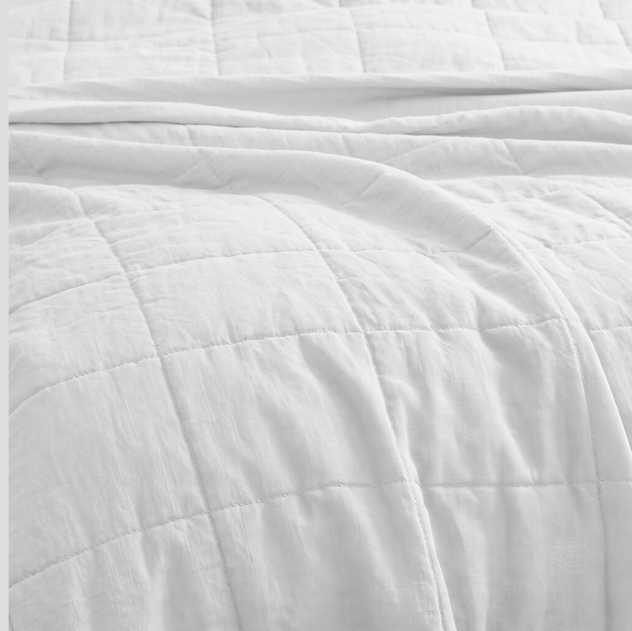 White Linen Cotton Quilt