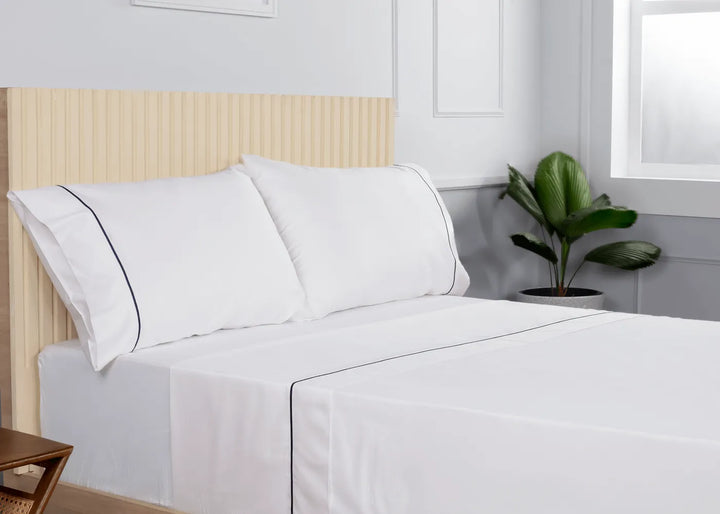 Luxury Organic Sateen Embroidered Duvet Cover White/Navy blue