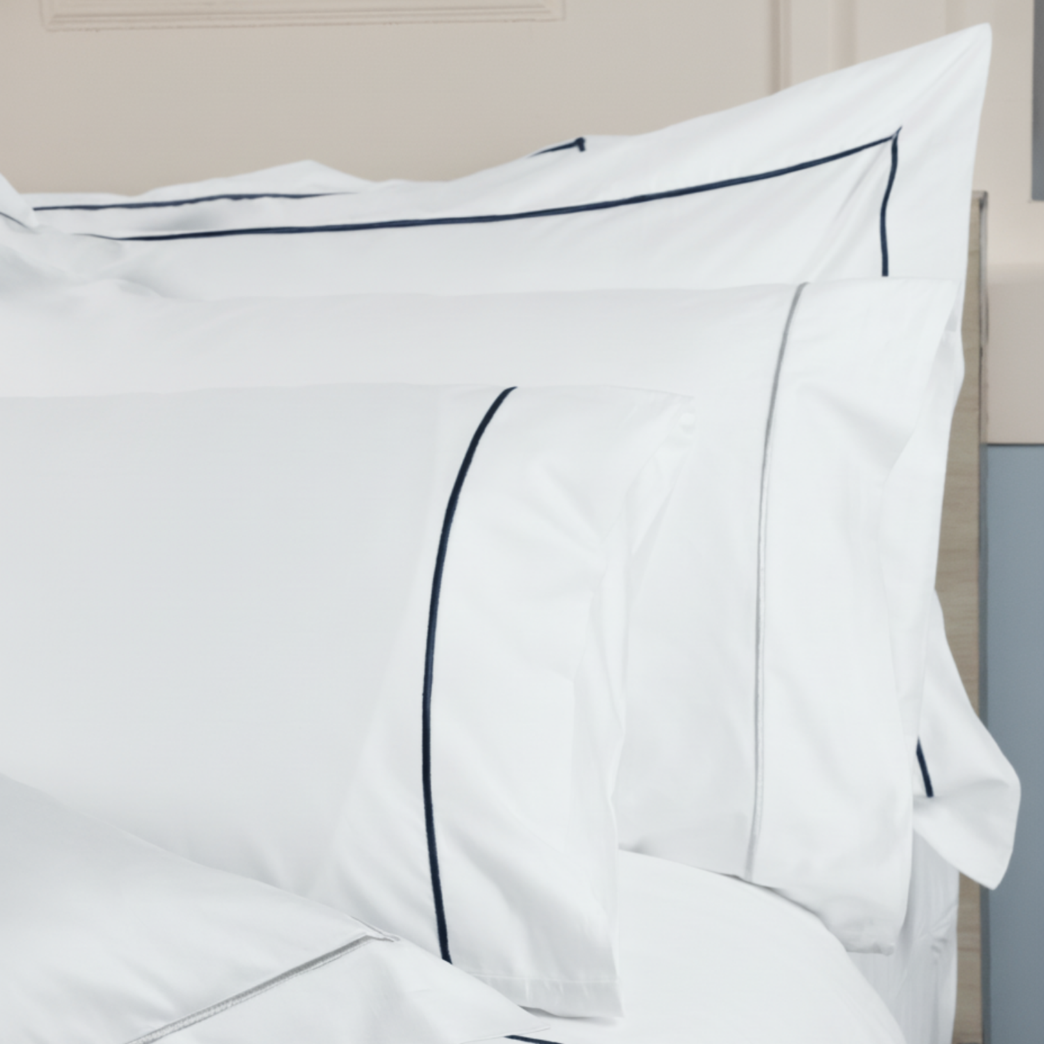 Light Grey Sateen Oxford Pillowcases Embroidered