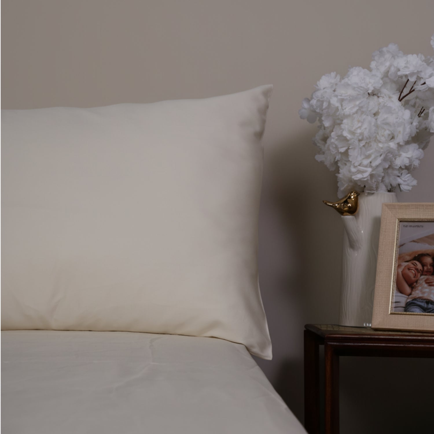 Ivory Cotton Sateen Pillowcases