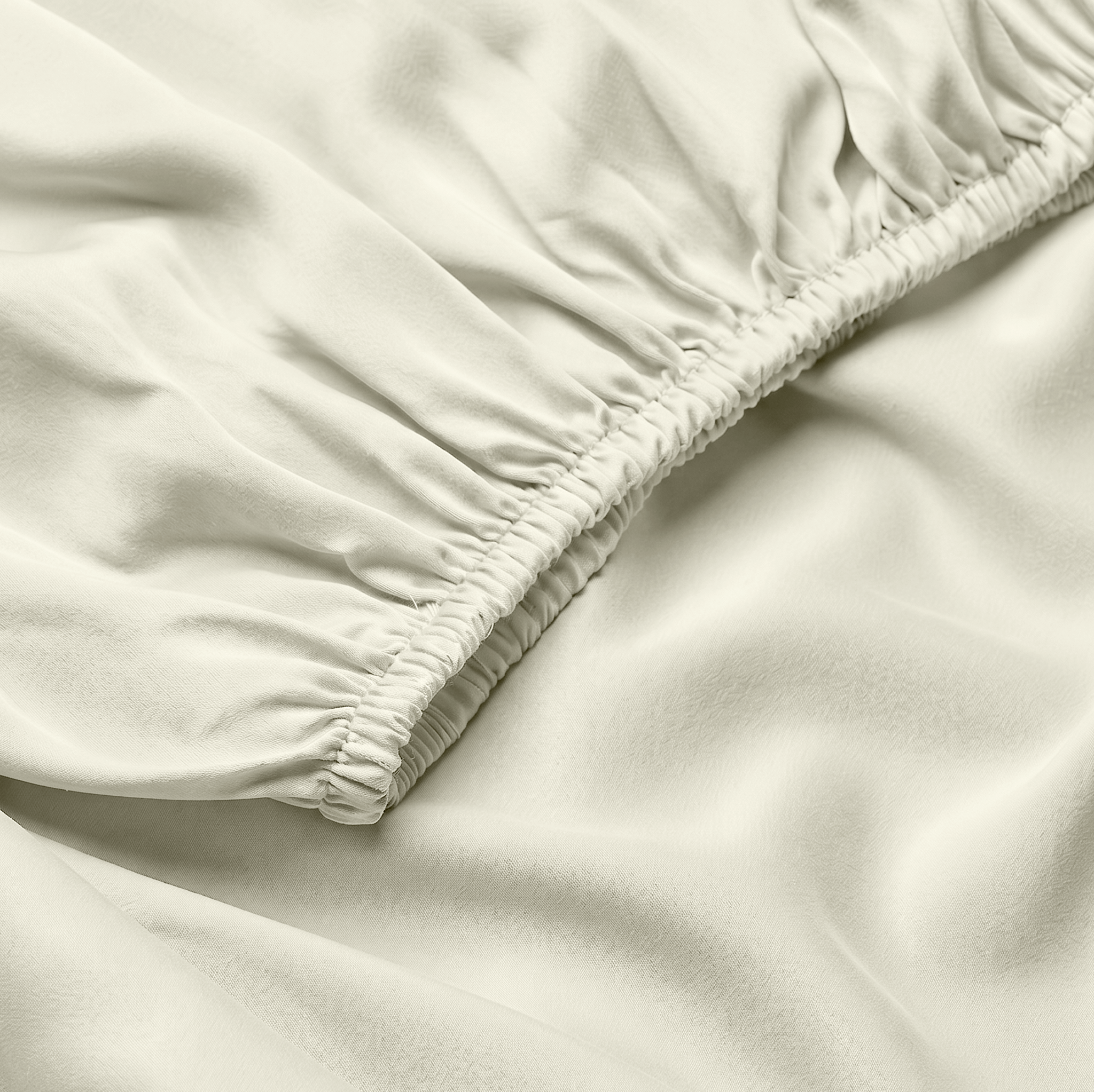 Ivory Luxury Cotton Sateen Fitted Sheet